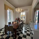 Giulia Villa