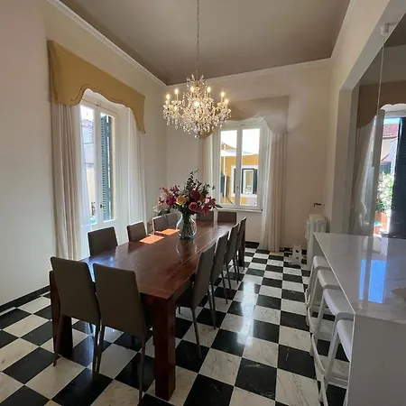 Giulia Villa